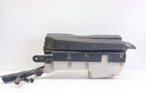 Toyota Corolla Verso AR10 Fuse box set 5136YA1