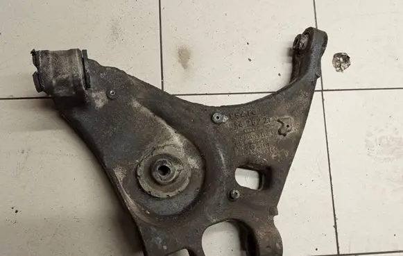 Audi A4 S4 B6 8E 8H Rear upper control arm/wishbone 03426221 8E0505311T