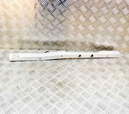 Battery bracket