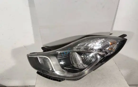 Hyundai ix20 Headlight/headlamp 921011KXXX