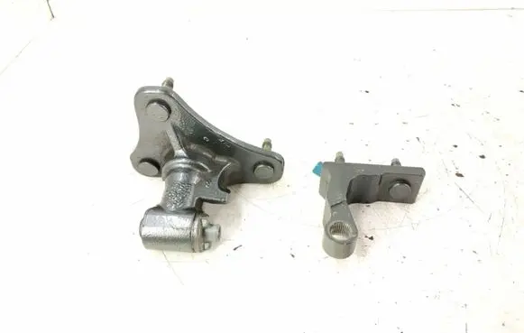 Mercedes-Benz C W205 Front door upper hinge 2057201637 2057201012