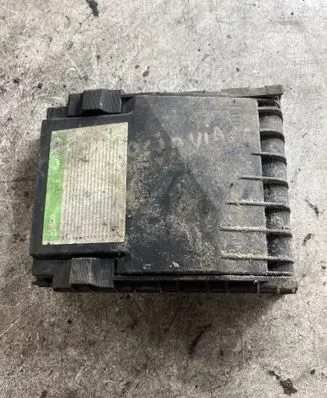 Skoda Octavia Mk2 (1Z) Fuse box cover 1K0937132F