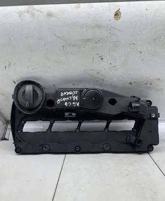 Audi A6 S6 C6 4F Rocker cam cover 03L10346L
