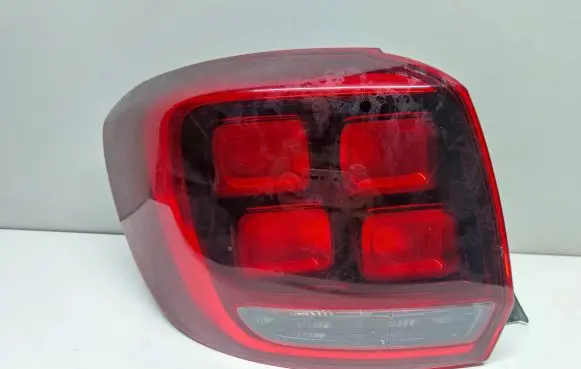 Renault Sandero II Rear/tail lights 90113188