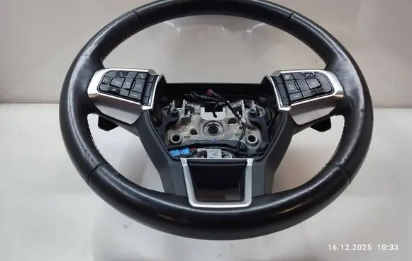 Land Rover Discovery Sport Steering wheel