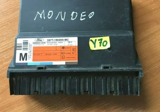 Ford Mondeo Mk III Comfort/convenience module 3S7T15K600MC 5WK48753G 5WK48862