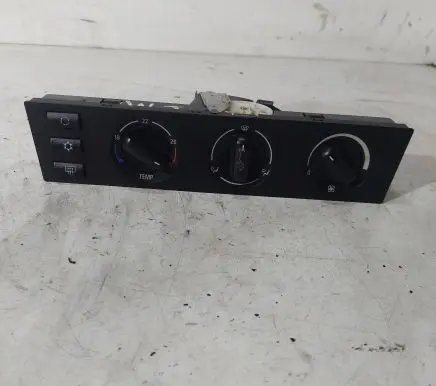 BMW 5 E39 Climate control unit 64116905031