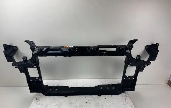 Hyundai i30 Radiator support slam panel