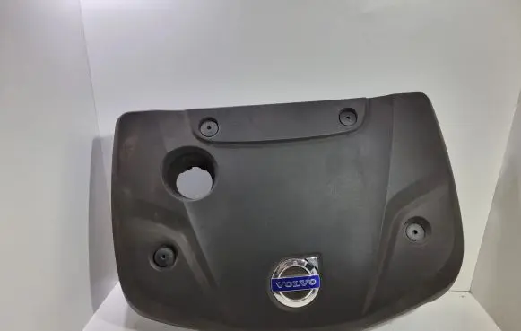 Engine cover (trim)