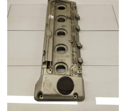 Mercedes-Benz E W124 Rocker cam cover 6050160005 A6050160005