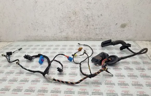 Skoda Octavia Mk3 (5E) Front door wiring loom 5E1971120H