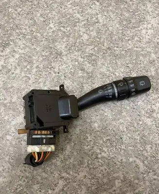 Hyundai Santa Fe Headlight washer switch 