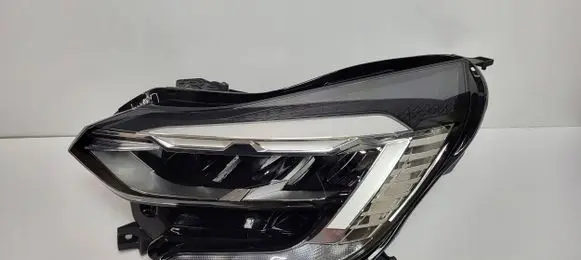 Renault Captur II Headlight/headlamp 260608054R 01393001