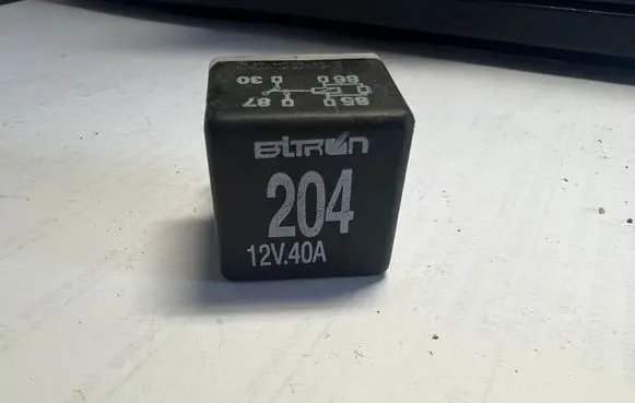 Audi A6 S6 C5 4B Other relay 431951253H