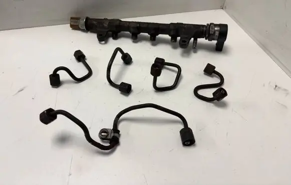 Volkswagen Crafter Fuel main line pipe 0281006074 03L906054A