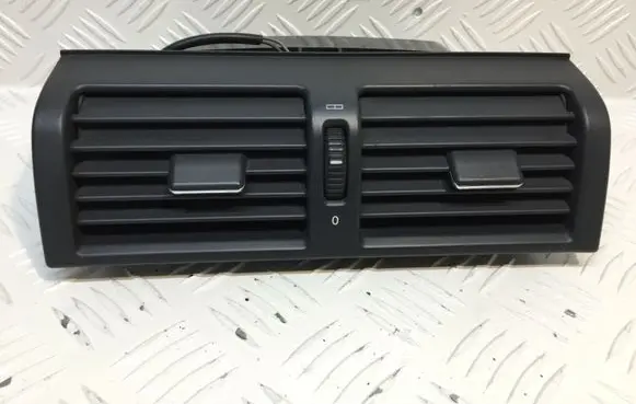 Mercedes-Benz E W210 Dash center air vent grill 2108300054