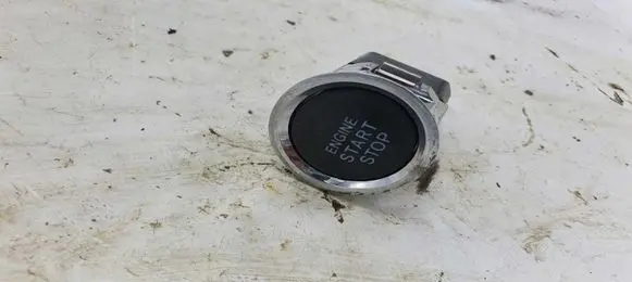 Toyota Corolla Verso E121 Engine start stop button switch 15A710 8842U6DB