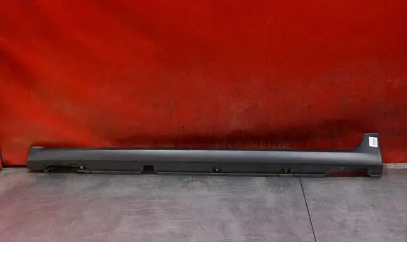 Audi 100 200 5000 C3 Front sill (body part) 9813817480