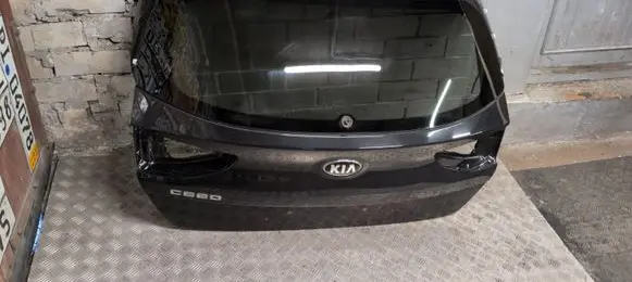 KIA Ceed Tailgate/trunk/boot lid 