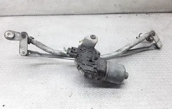 Audi A4 S4 B7 8E 8H Front wiper linkage and motor 8E1955023E 0390241509