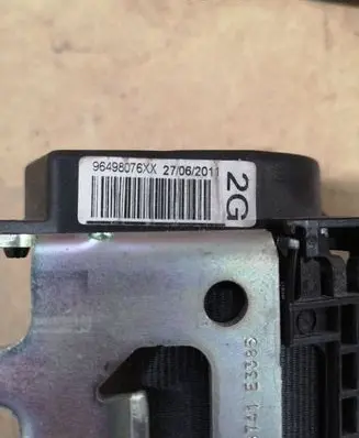 Peugeot 207 Rear seatbelt 96498076XX 1256483