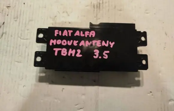 Fiat 500X Antenna control unit 00522042130 10R052938 503551811734