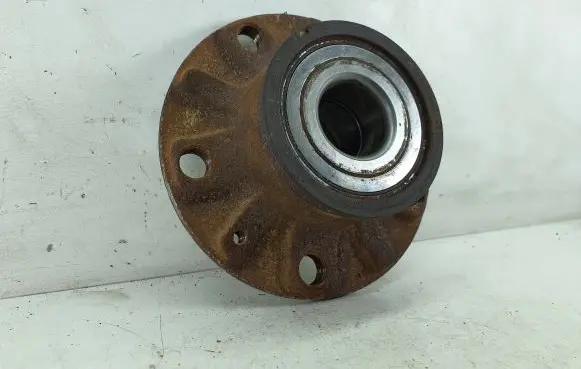 Audi A3 S3 A3 Sportback 8P Rear wheel ball bearing 