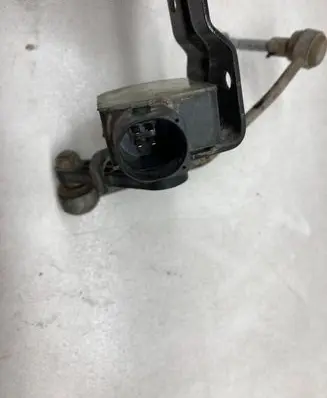Audi A6 S6 C6 4F Headlight/headlamp level sensor 4F0941285F 6PM00851810