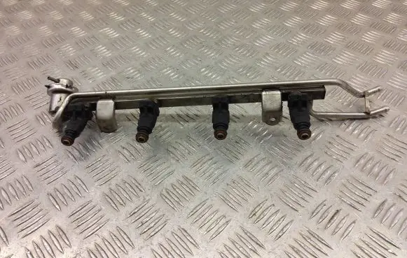 Audi A3 S3 8L Fuel main line pipe 06A133681B BTW13003