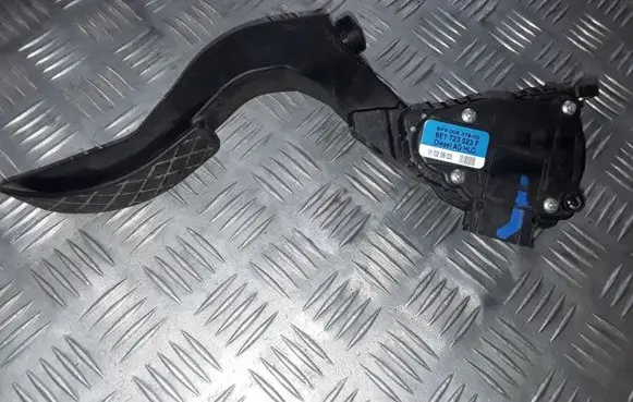 Audi A4 S4 B6 8E 8H Accelerator throttle pedal 8EI723523 8EI723523F 6PV00837600