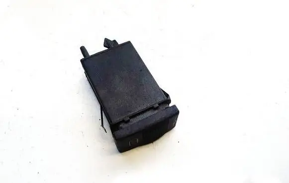 Audi A4 S4 B5 8D Windscreen/window heater switch 4d0941503b