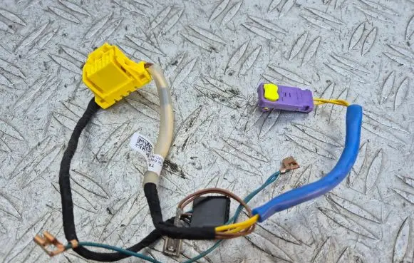 Skoda Octavia Mk2 (1Z) Airbag squib ring wiring 3T0971584A