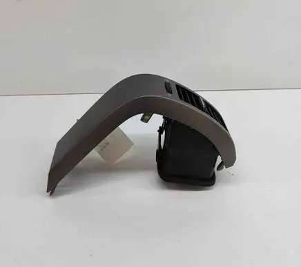 Toyota Prius (XW20) Dashboard air vent grill cover trim 5506147010 5566047020
