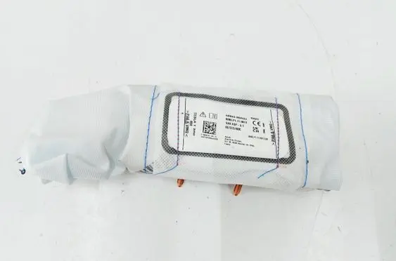 Tesla Model Y Seat airbag 1660475-00-C
