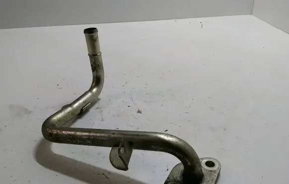 Toyota Land Cruiser (J150) Engine coolant pipe/hose