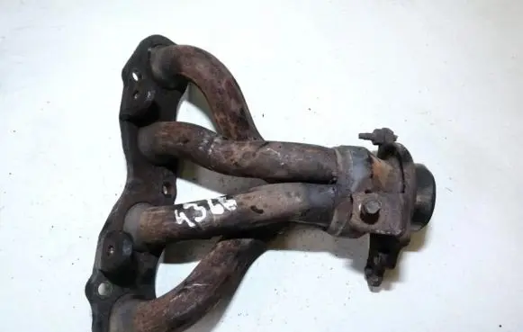 Honda CR-V Exhaust manifold