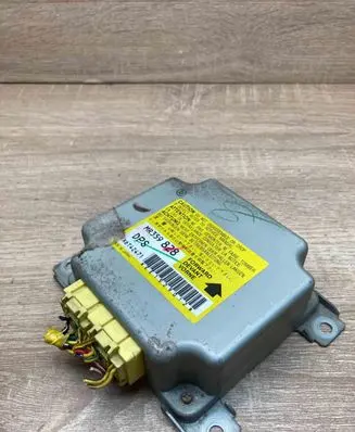 Mitsubishi Colt Airbag control unit/module MR359828 X6T42471Used WithPlug