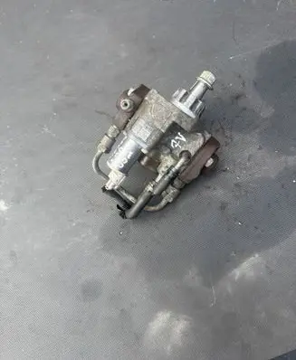 Toyota Avensis T250 Fuel injection high pressure pump 221000G011 HU2940000650