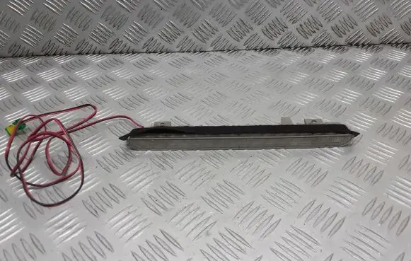 Peugeot 607 Third/center stoplight 9629586680