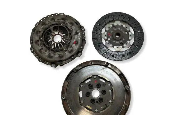 Peugeot 308 SW Clutch set kit 9686903880