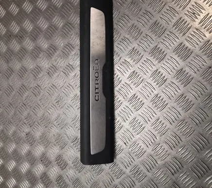 Citroen C4 SpaceTourer Other sill/pillar trim element 9677703377