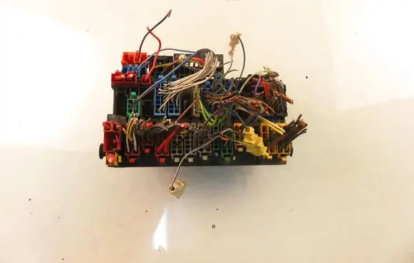 Volkswagen Transporter - Caravelle T4 Fuse box set 357937039