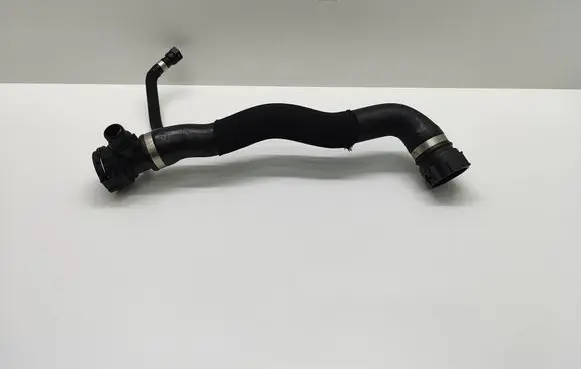 BMW 5 F10 F11 Engine coolant pipe/hose 8513603 851360302 17128513603