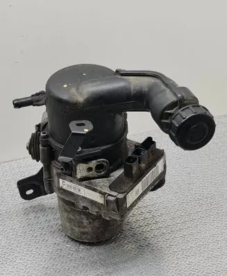 Peugeot 508 Power steering pump 9675277380