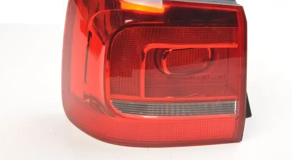 Volkswagen Touran II Rear/tail lights 1T0945095R