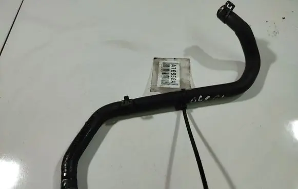 Volkswagen Golf V Engine coolant pipe/hose