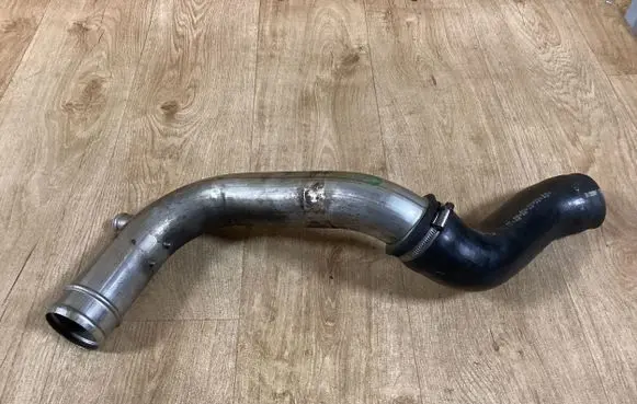 Audi TT Mk1 Intercooler hose/pipe 06A145894C