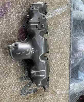 Volkswagen Tiguan Intake manifold 1024113S02