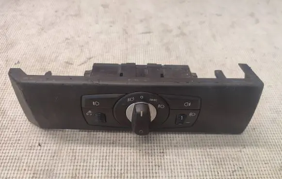 BMW 5 E60 E61 Light switch 6988566 33295001 30080310409642