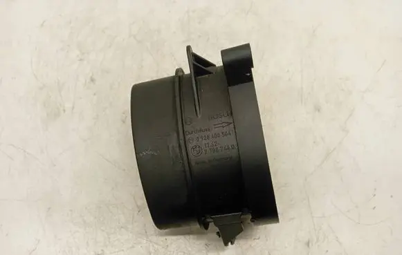 BMW 5 E60 E61 Mass air flow meter 0928400504 7788744